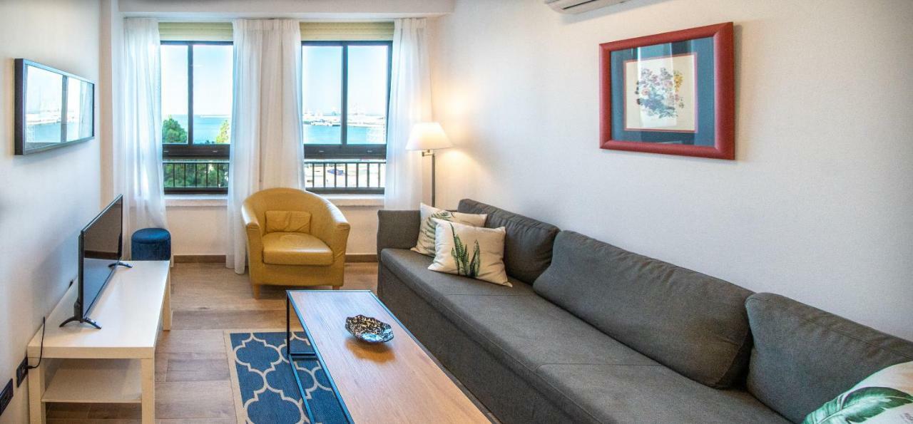 Apartamento Albatro'S Suite Cadiz Exterior photo